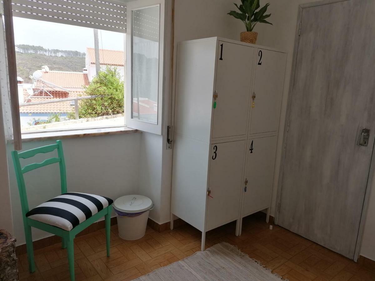 Carlo'S Beach Guest House Praia de Odeceixe Exterior photo